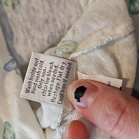 LC butterfly top Medium - Picture 9 of 9